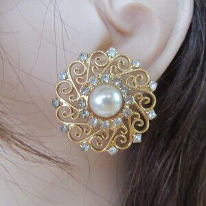 Delicate gold tone pierced earrings with faux pearl & clear rhinestones -sparkle